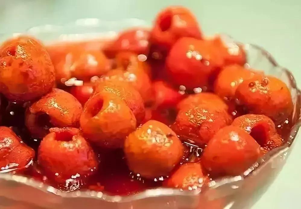 天津特色美食天津煎饼果子 (天津风味小吃三绝)