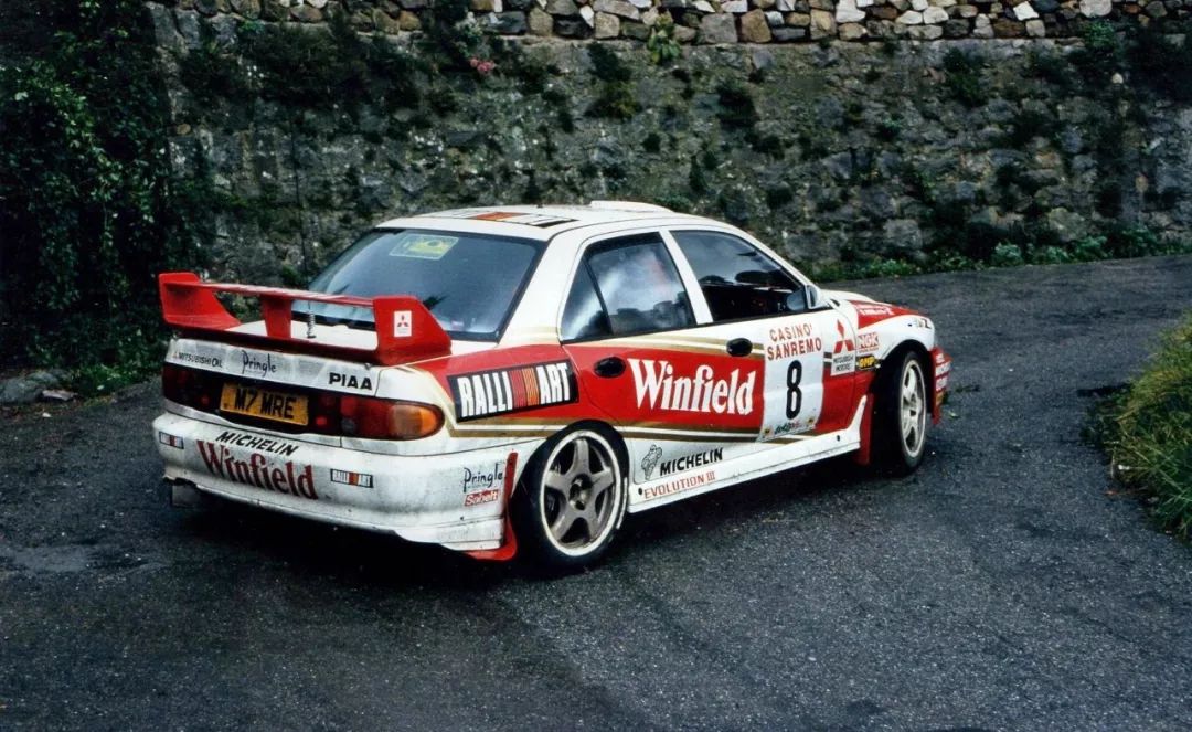 排气喷火是什么原理,排气喷火