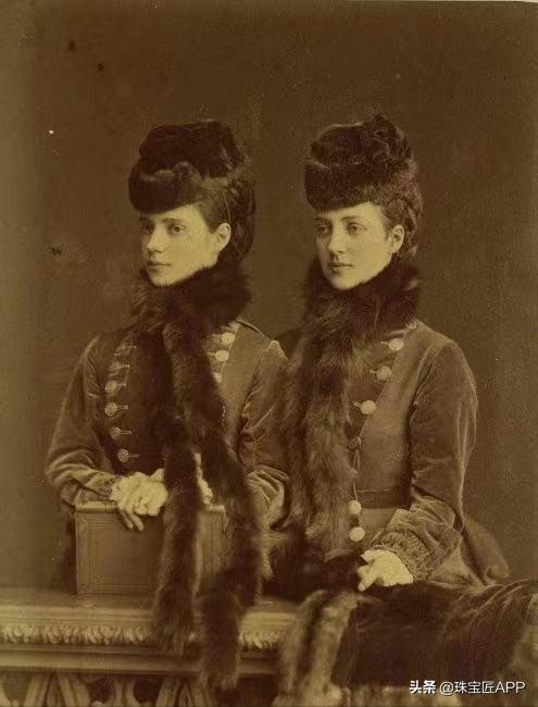 22岁丧子，英国王室觊觎她的珠宝，壕到闪瞎眼的俄国末代皇太后