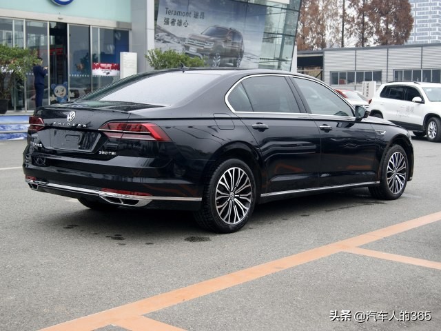 大众最商务的轿车辉昂落地价,大众辉昂旗舰版现车