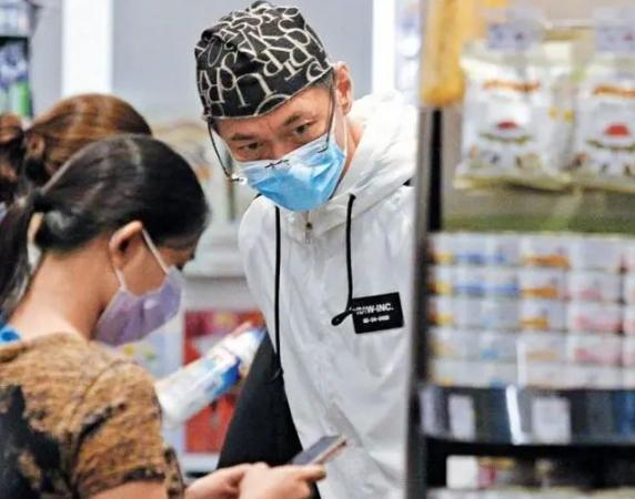 江华长得帅不,江华颜值什么水平