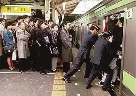 关于日本的八个谣言,关于日本的几个谣言