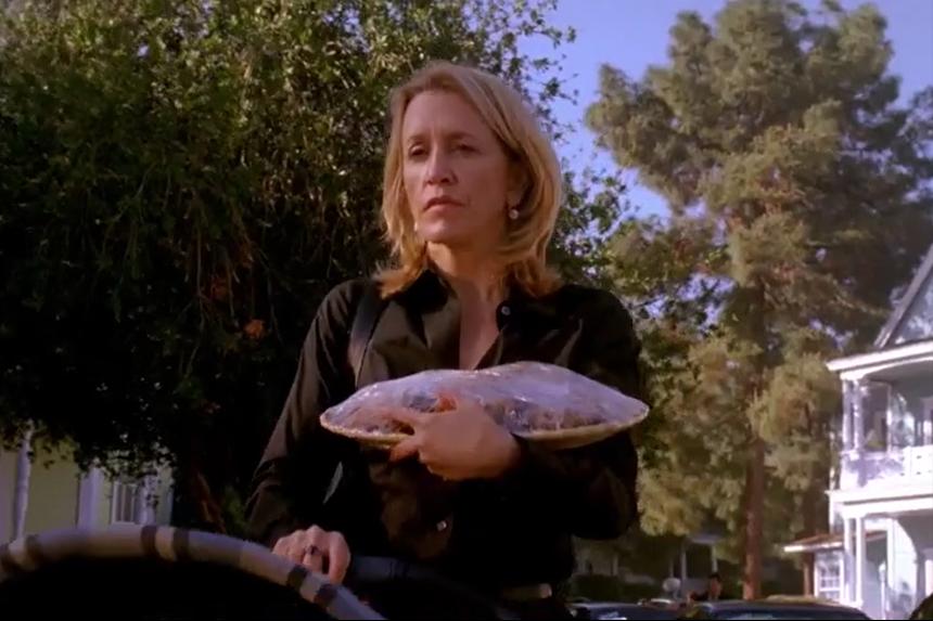 美剧英语天天背：PaymyRespecttoSb