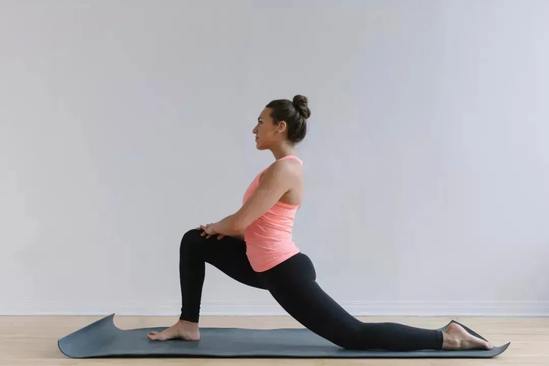 快速提高腰胯的柔韧度,0基础的学生怎么练习胯部柔韧