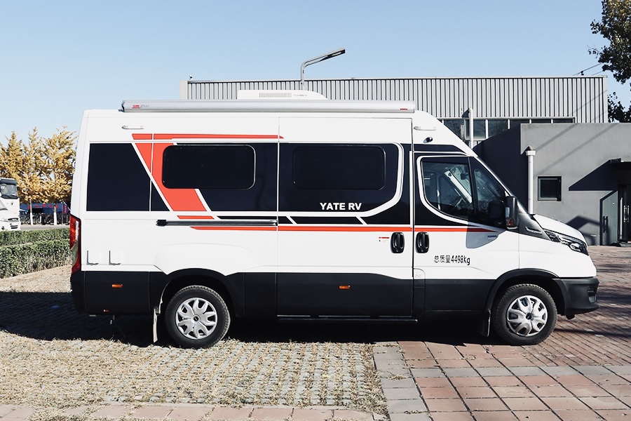 亚特NAJA进口依维柯底盘B型房车亮相，不仅仅是换了底盘