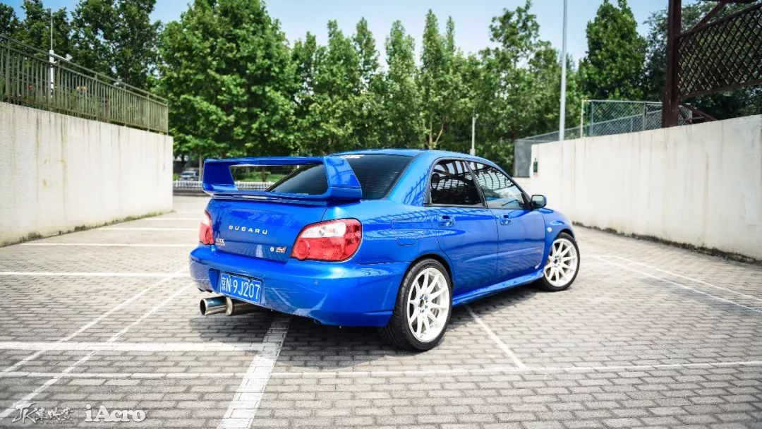 斯巴鲁翼豹2.0r三厢还值得吗,斯巴鲁翼豹gti