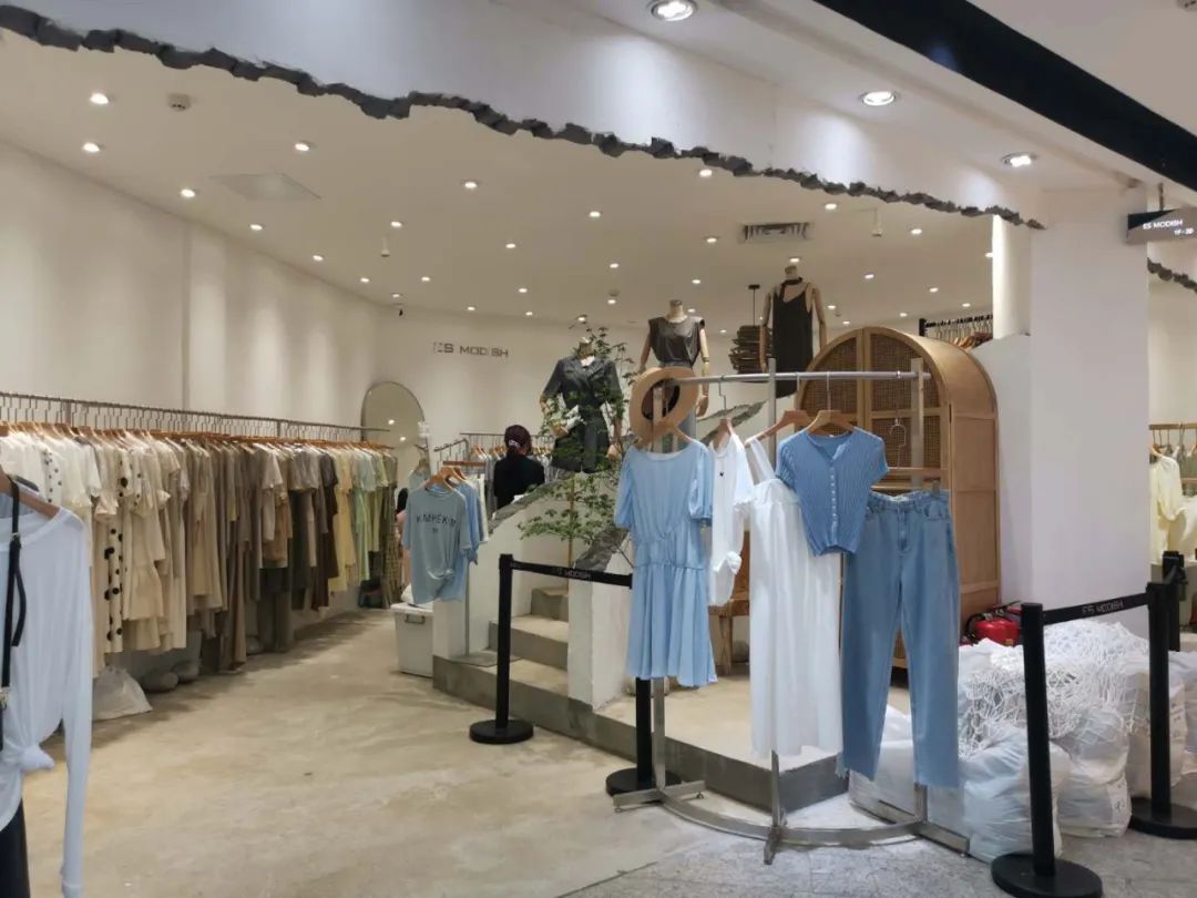 广州最美的服装市场推荐,广州最流行服装批发