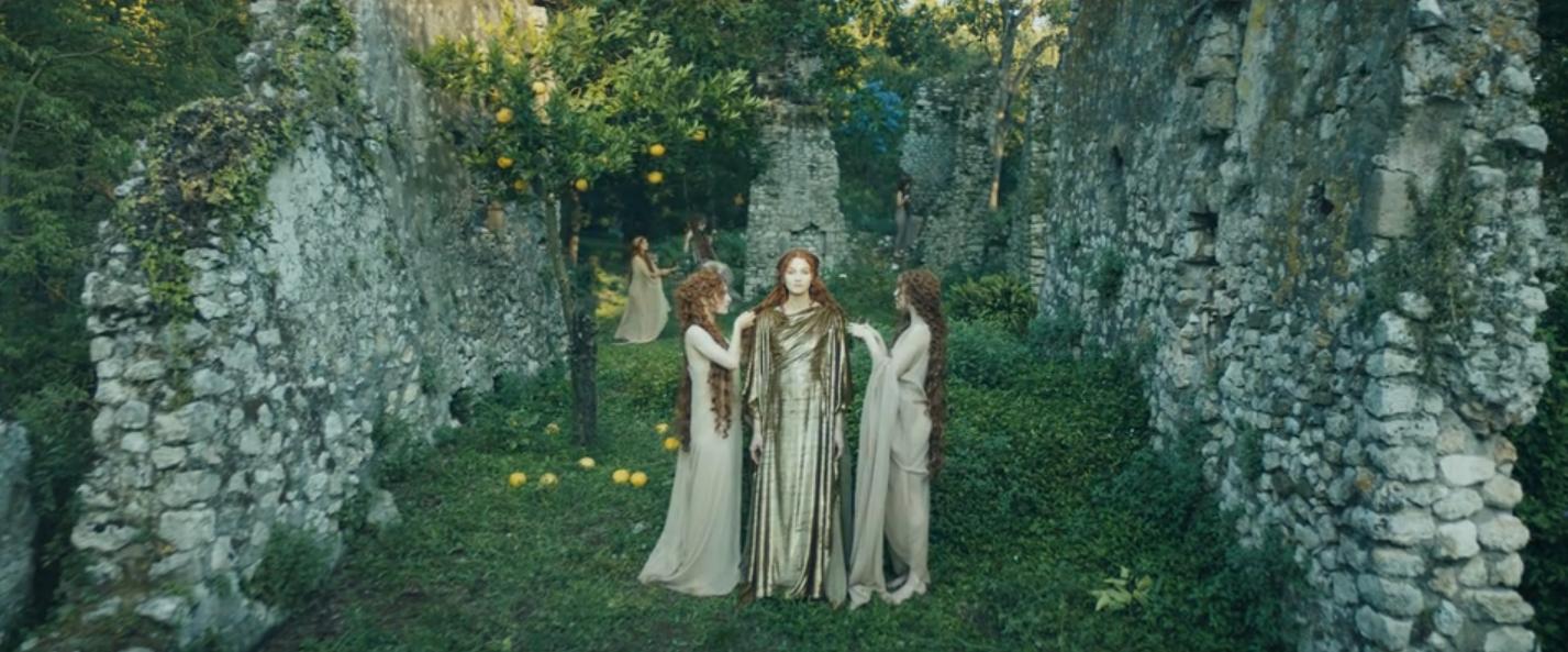 走进众神时代的唯美童话，Dior高订的14分钟到底在讲什么？