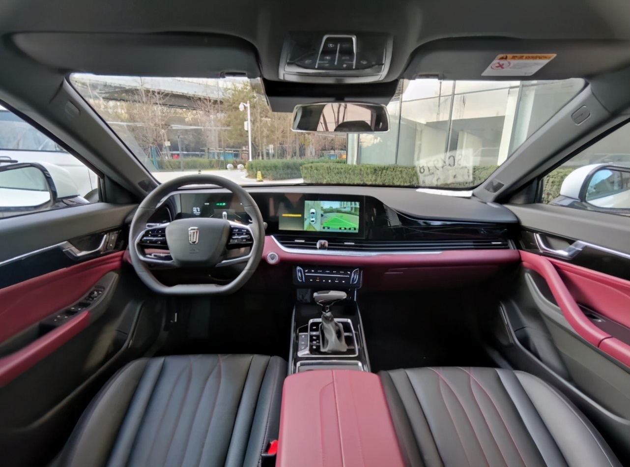 颜值竟然不输bba车型,颜值不输bba这台suv让你赚足回头率