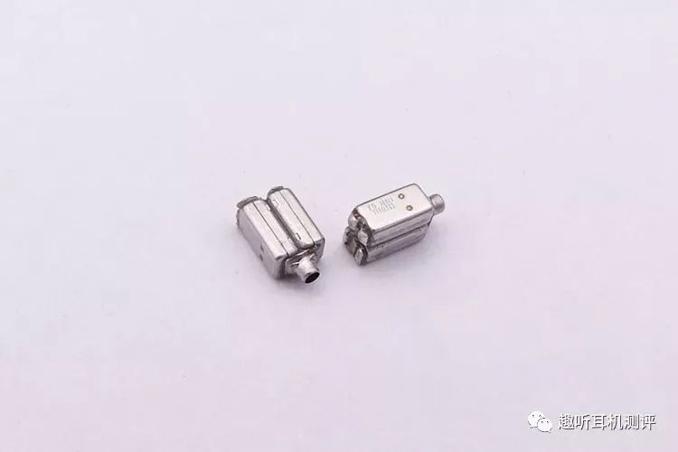 淘宝有很多价格较低的品牌耳机,普通耳机与上千元耳机的音质差别