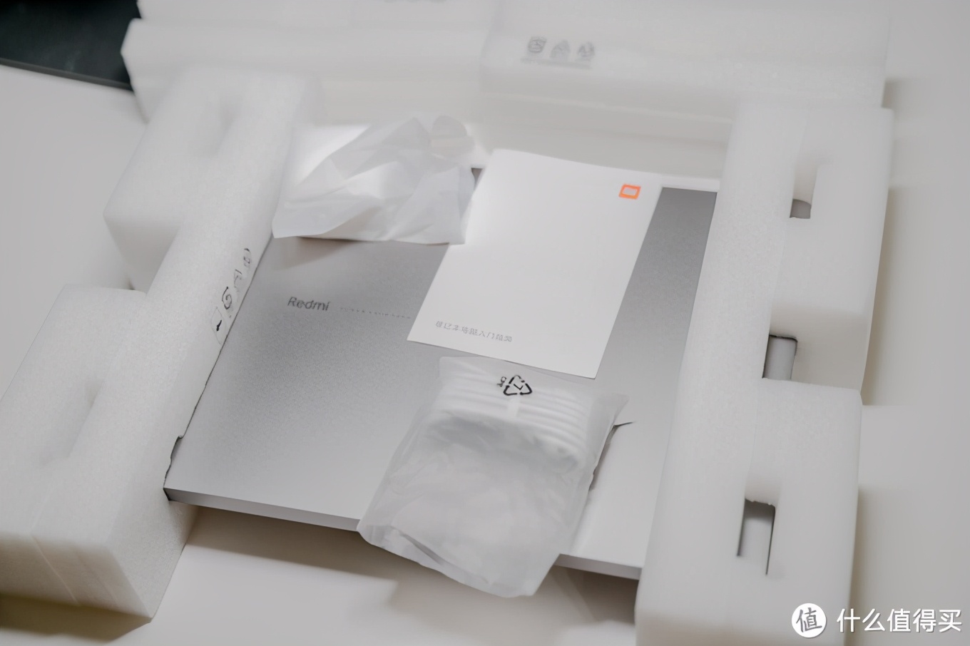 笔记本电脑小米redmibookpro14,redmibookpro14和小新air14plus