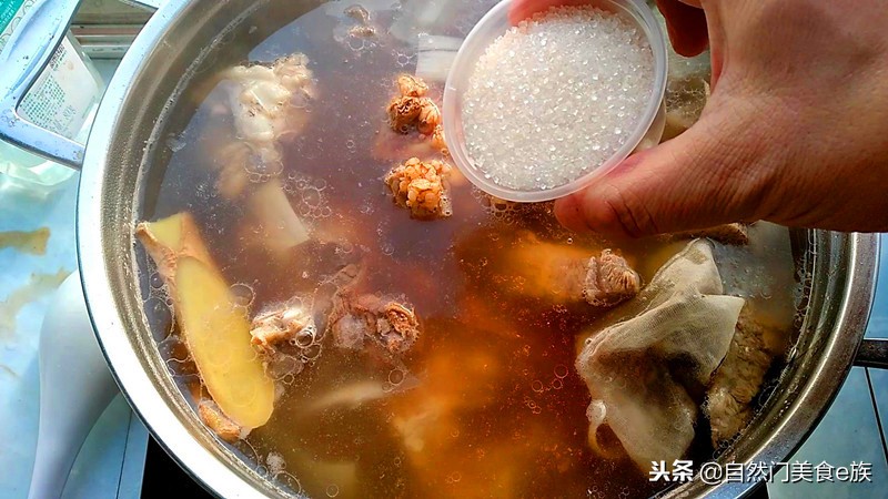 老饭骨无锡酱排骨的配方,老酱排骨正宗做法