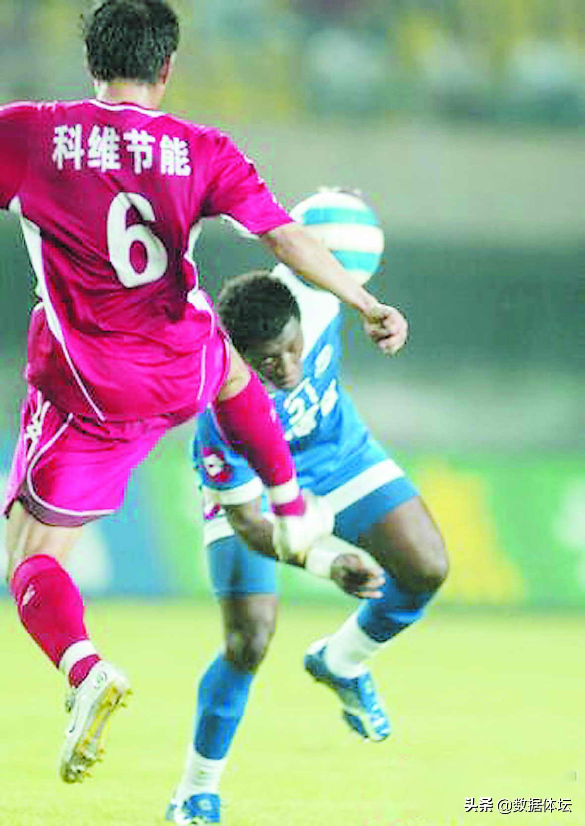 中超一晚出现两次恶意犯规,中超泰山队有哪些恶意犯规