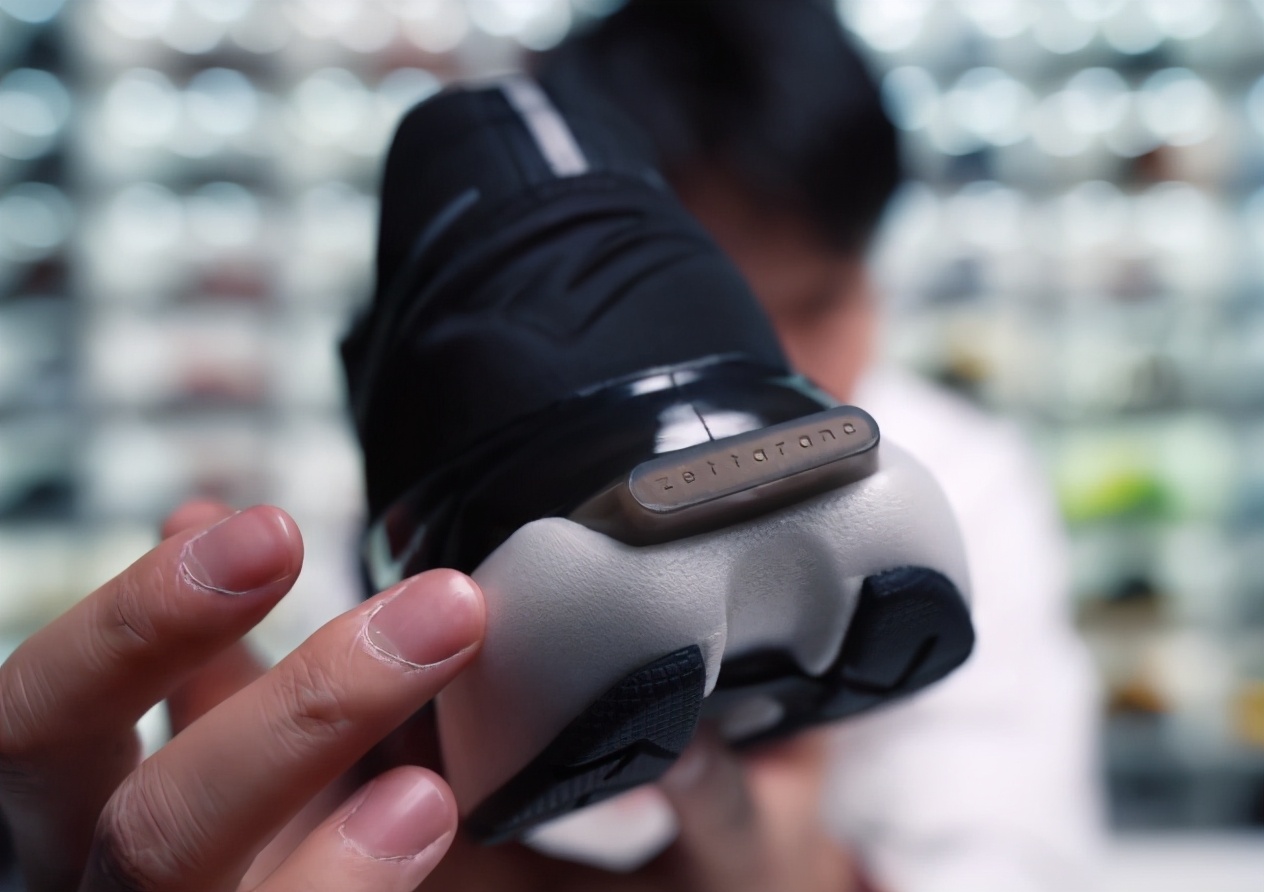 z哥球鞋在哪买,z哥球鞋361度