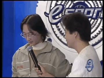 在游戏还是电子*洛因海**的2004年，央视播了场没有结局的电竞欧洲杯