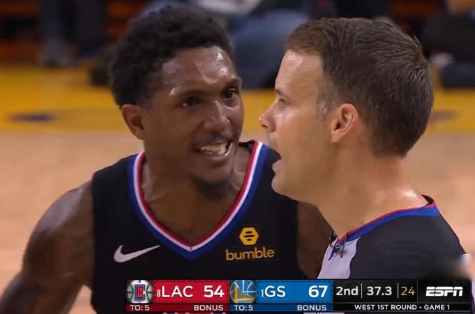 勇士裁判被骂,勇士骂裁判集锦