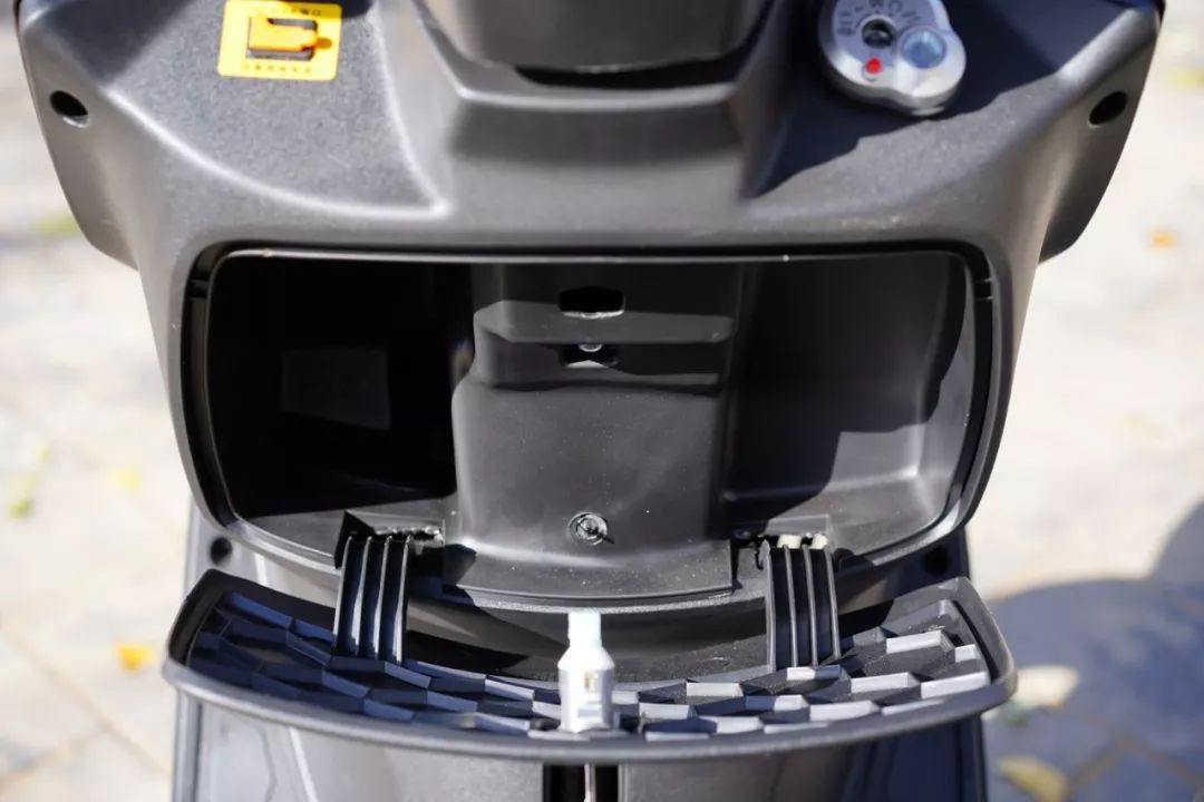 叫板钢铁侠,银钢侠客