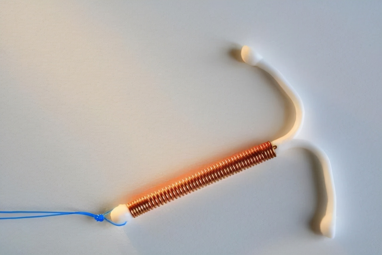 为什么月经过后老是有褐色分泌物,月经过后为什么会有褐色的分泌物