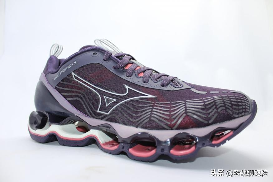 亚瑟士和美津浓跑鞋缓震,美津浓10s对比亚瑟士