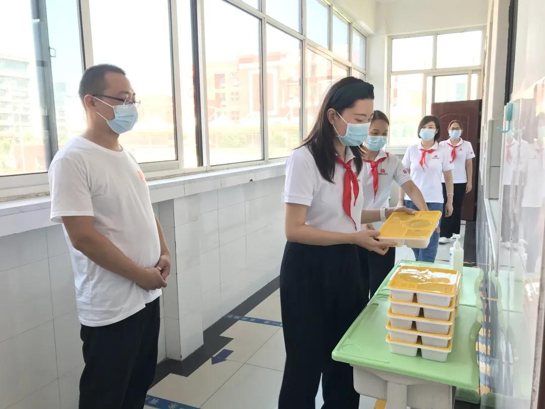 郑东新区永平路小学2021年秋季返校开学暨疫情应急处置演练