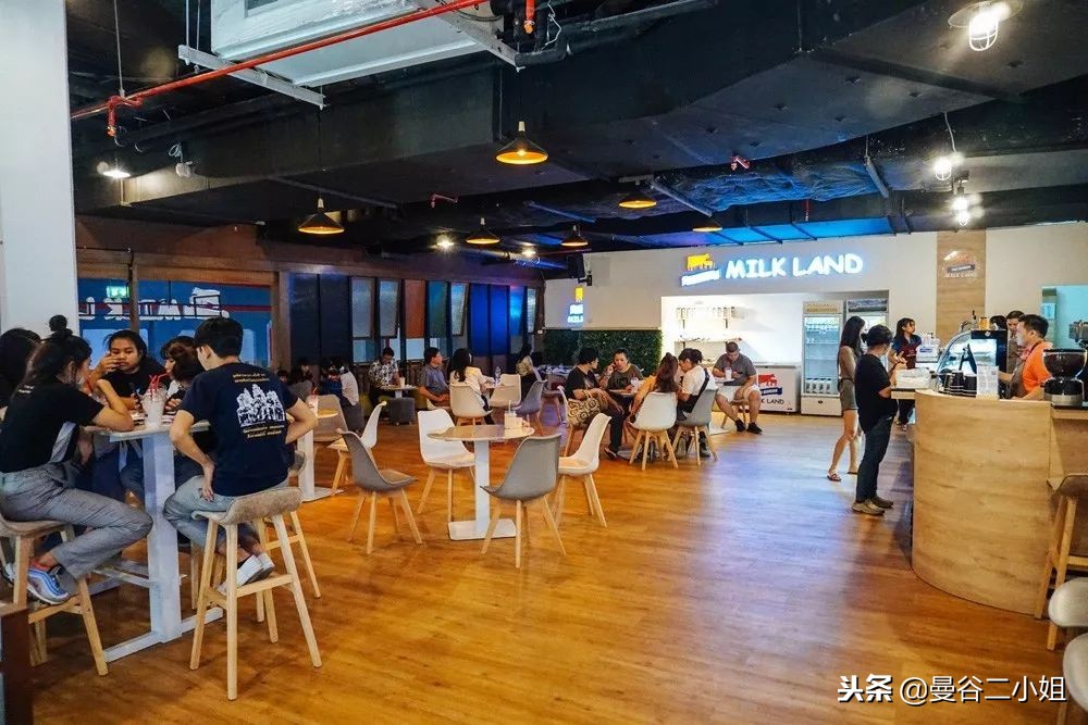 泰国曼谷水上商场,泰国室内水上集市