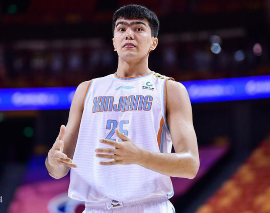 姜宇星打小前锋,姜宇星绝杀