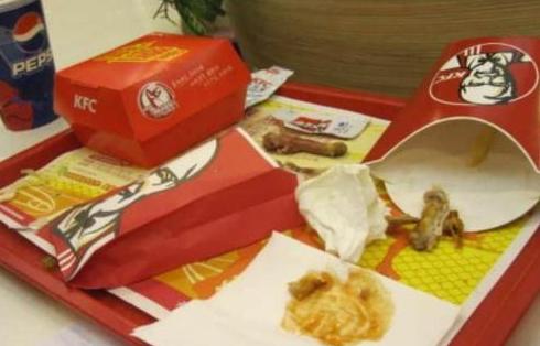 肯德基番茄酱挤在纸上吗,肯德基番茄酱抹在哪里