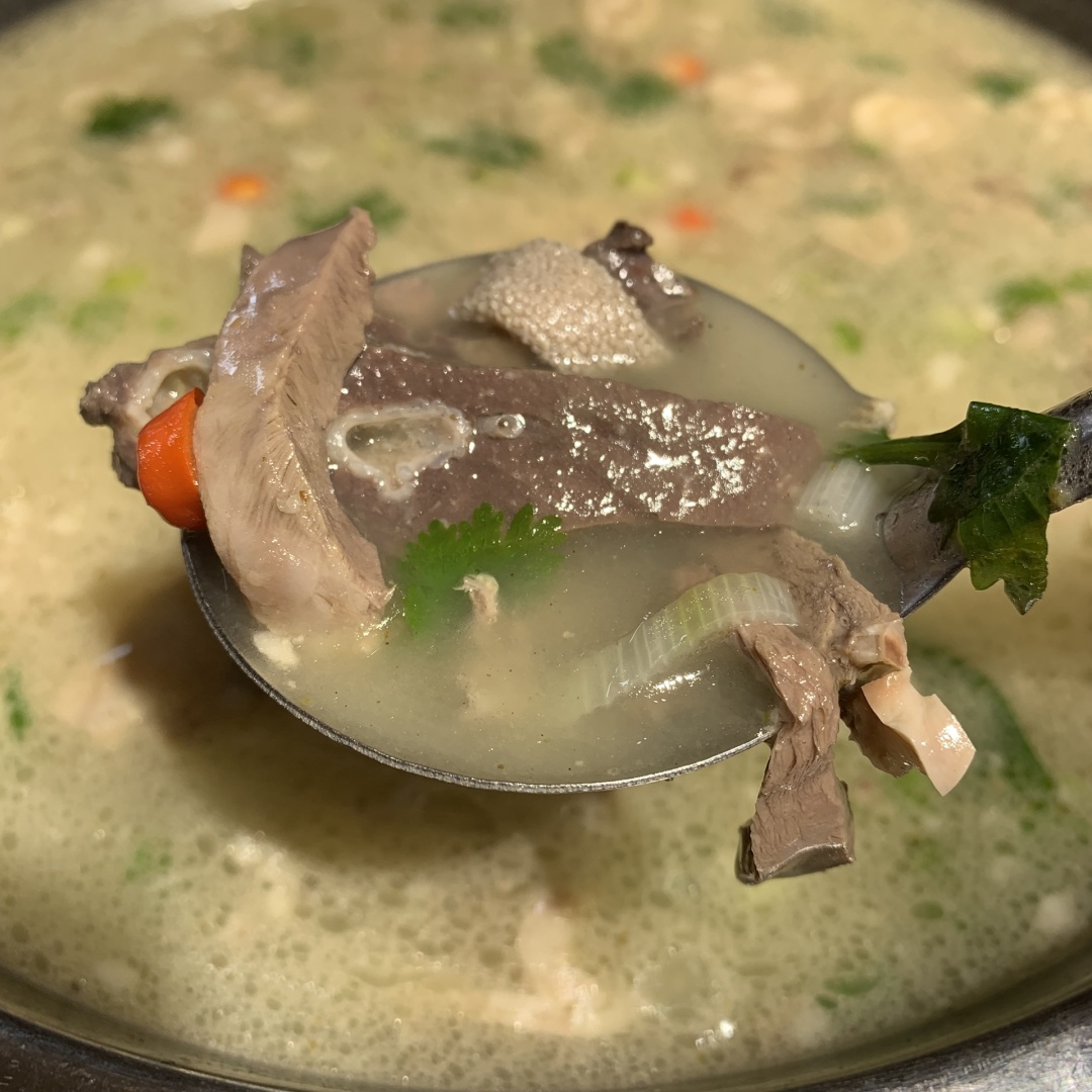 长春绿园哪家酱猪蹄好吃,长春酱熏猪蹄