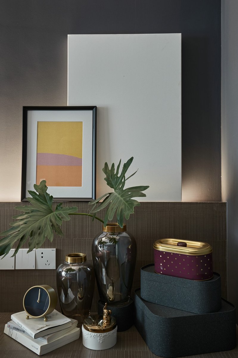 高级灰烟粉真的惊艳,高级灰烟粉撩人轻熟风