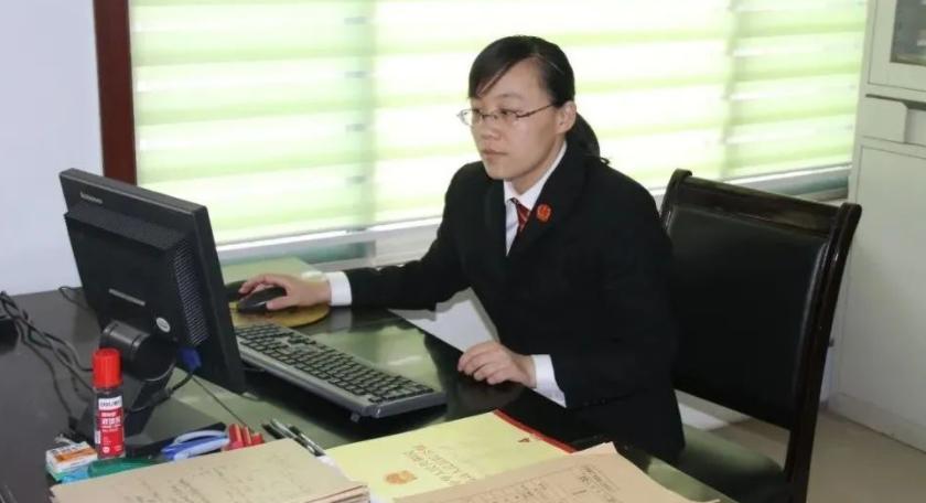 公务员和选调生哪个晋升得快,选调生和公务员的晋升区别