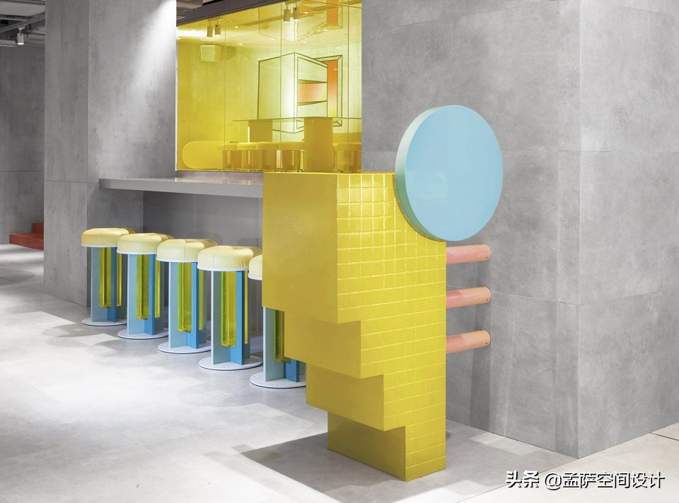 香港EatDarlingEat甜品店，凸显后现代时期的实验性和创造性