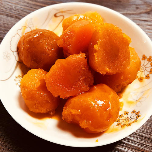 如何腌鸭蛋让鸭蛋流油,用白酒和盐腌好鸭蛋后怎么存放