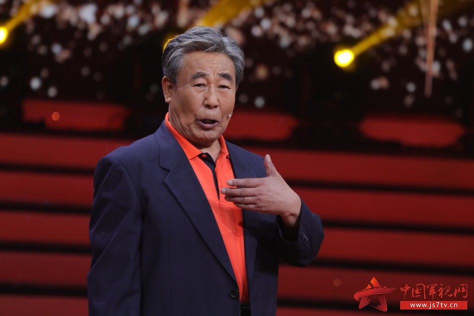 开展讲述军人故事弘扬军人精神,唱响军歌并讲述军歌背后的故事