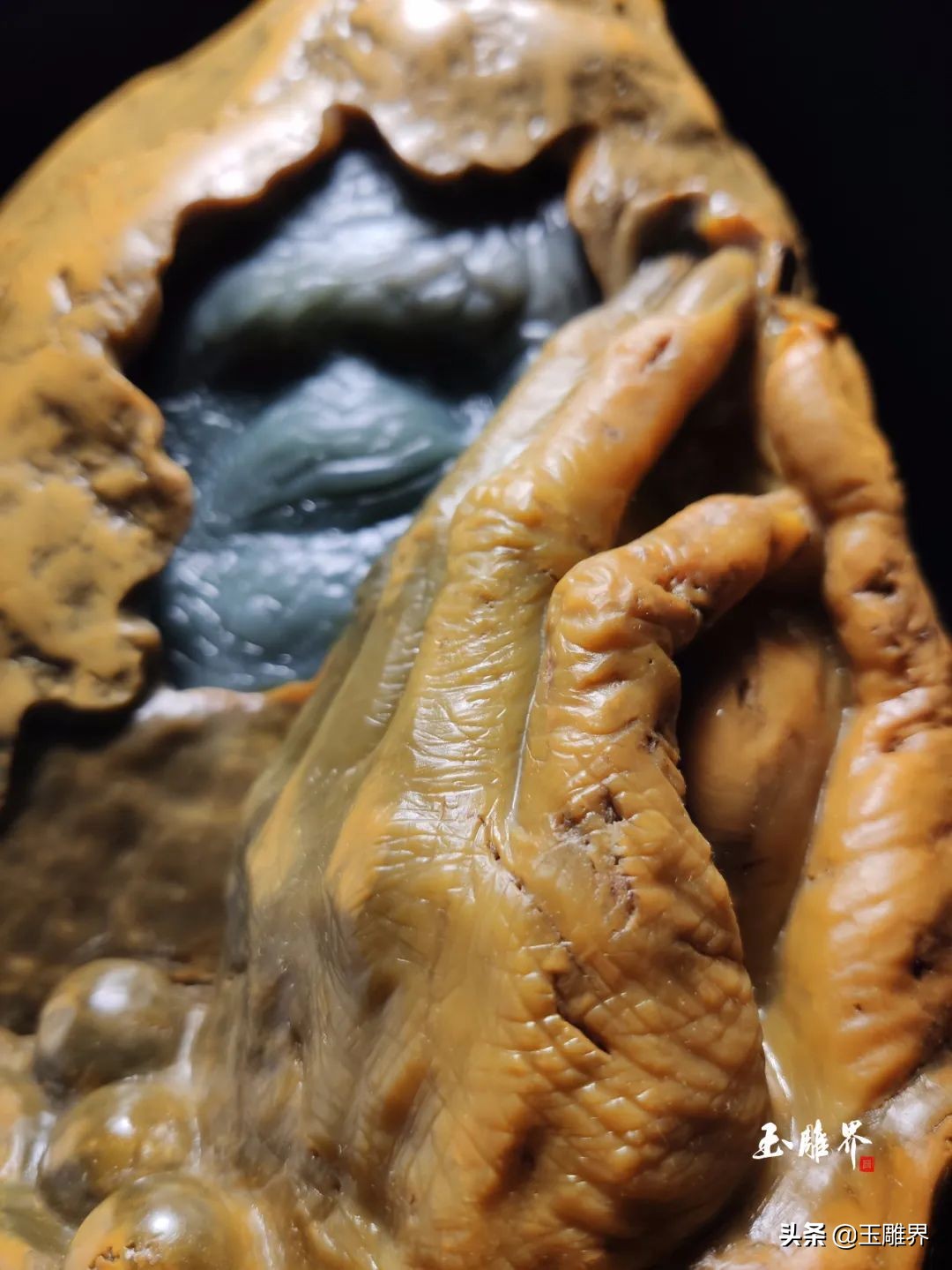 丑到极点的玉雕,丑石黄蜡石