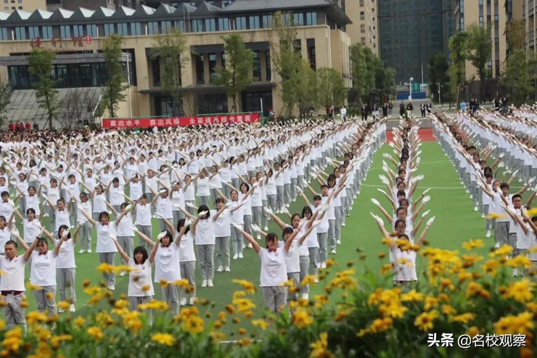 家长说：在这所学校，我们见到了最专业的教师团队，孩子变化巨大