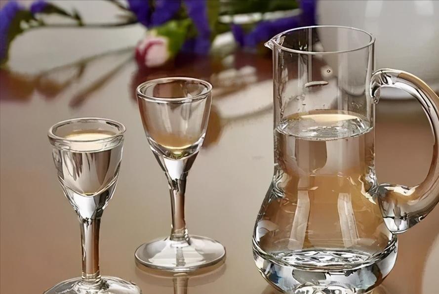 白酒酒水销售新思路和方法,营销酒水技巧和话术酒吧