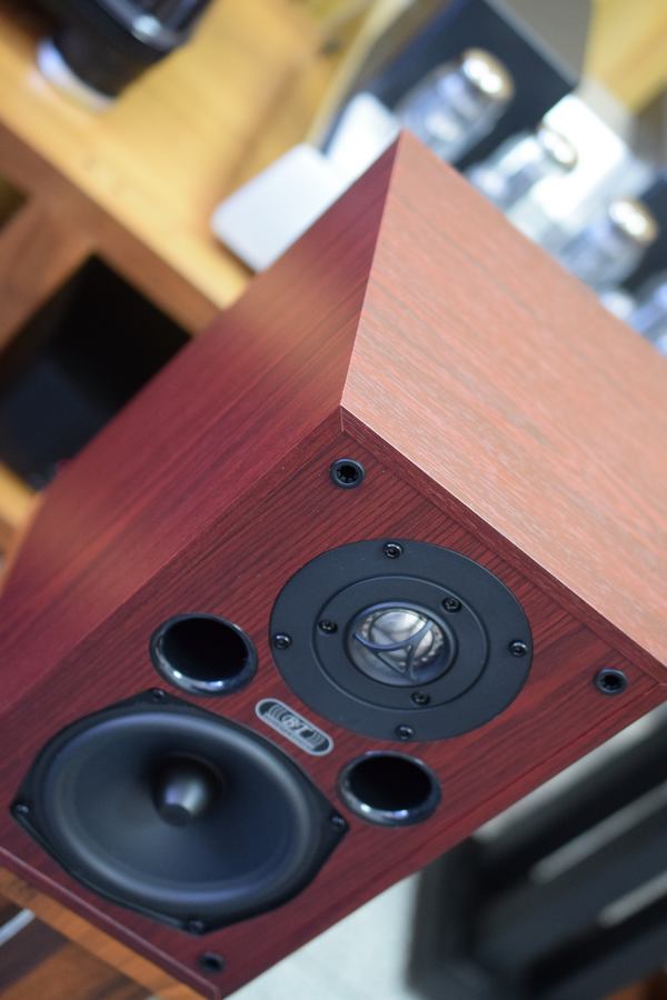 谁才是性价比之王,谁才是性价比手机之王