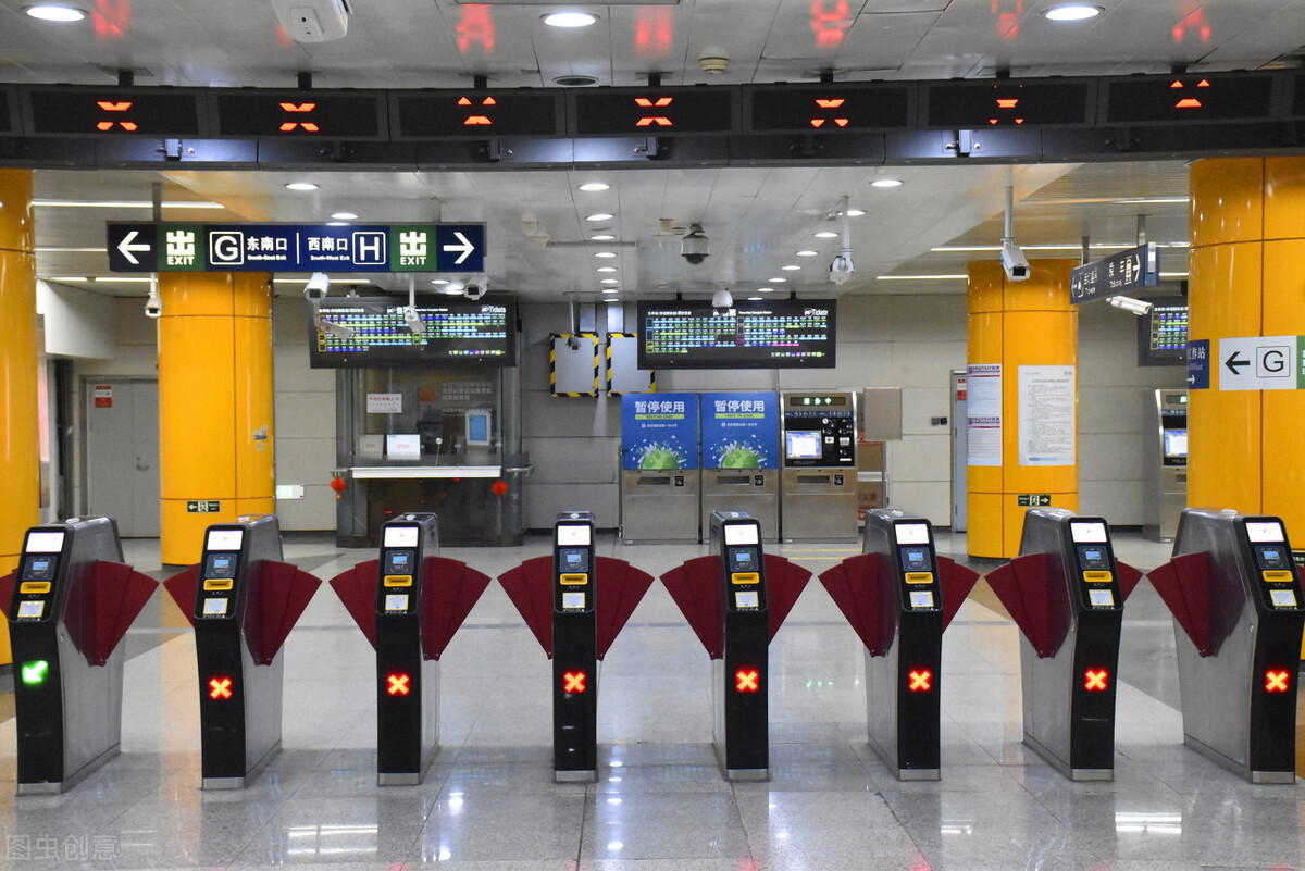 深圳地铁安检员临时工真实感受,地铁安检员节假日薪资