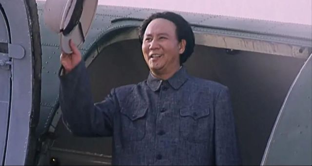 古月的传奇史,古月的传奇人生