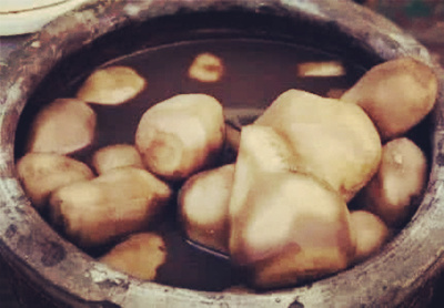 姥姥的咸菜缸,母亲的咸菜