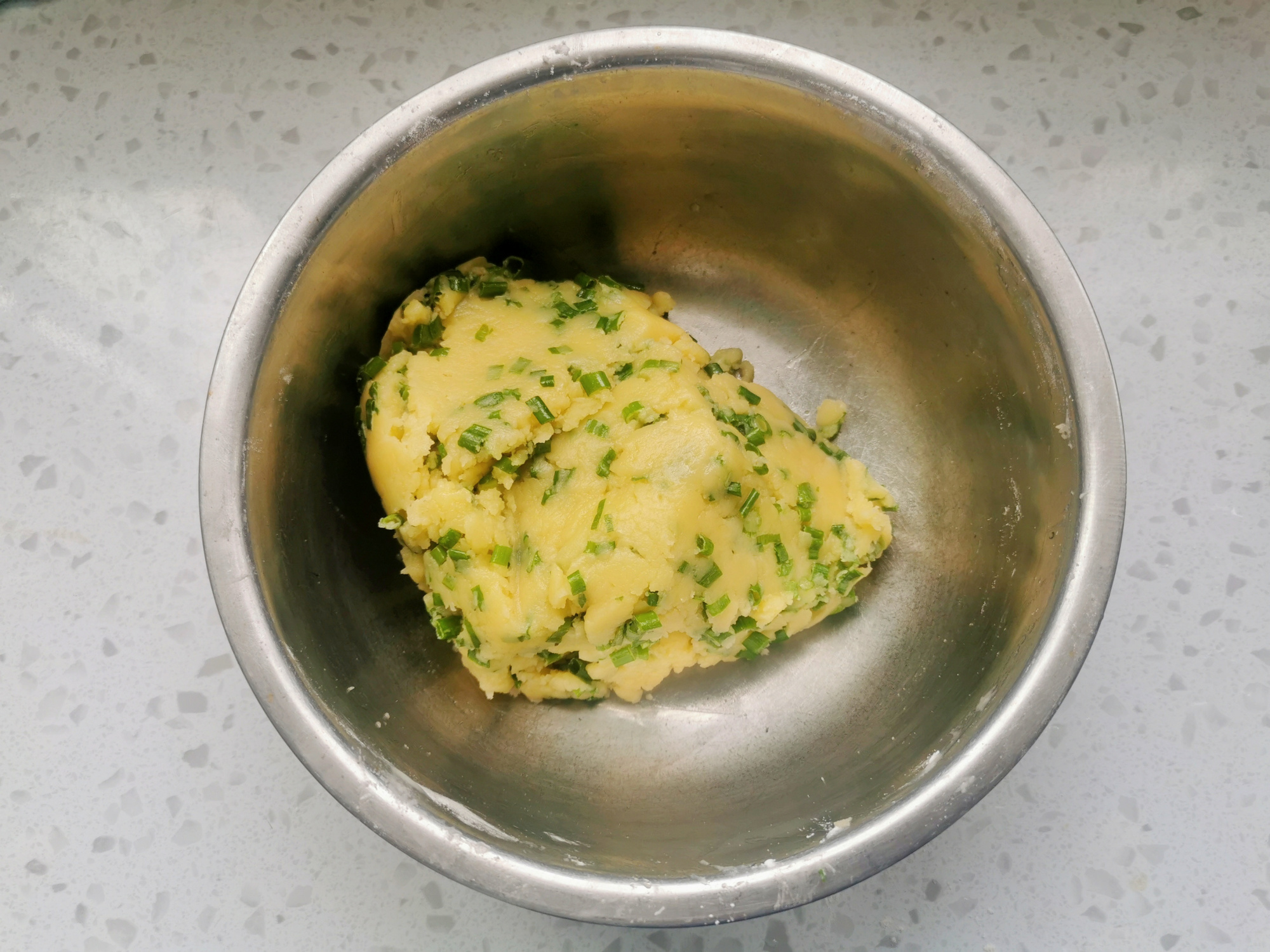 没有黄油怎么做香葱饼干,不要黄油香葱曲奇饼干的做法