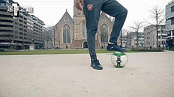 十大基本技巧足球,足球花式足球过人集锦