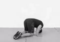 倒立的正确姿势及好处,倒立对身体的好处