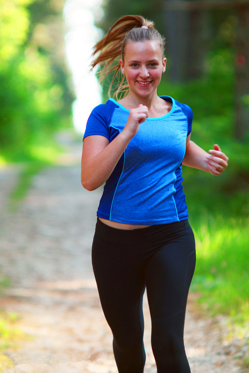 女生平胸怎么锻炼能让胸增大,女胸平怎么练