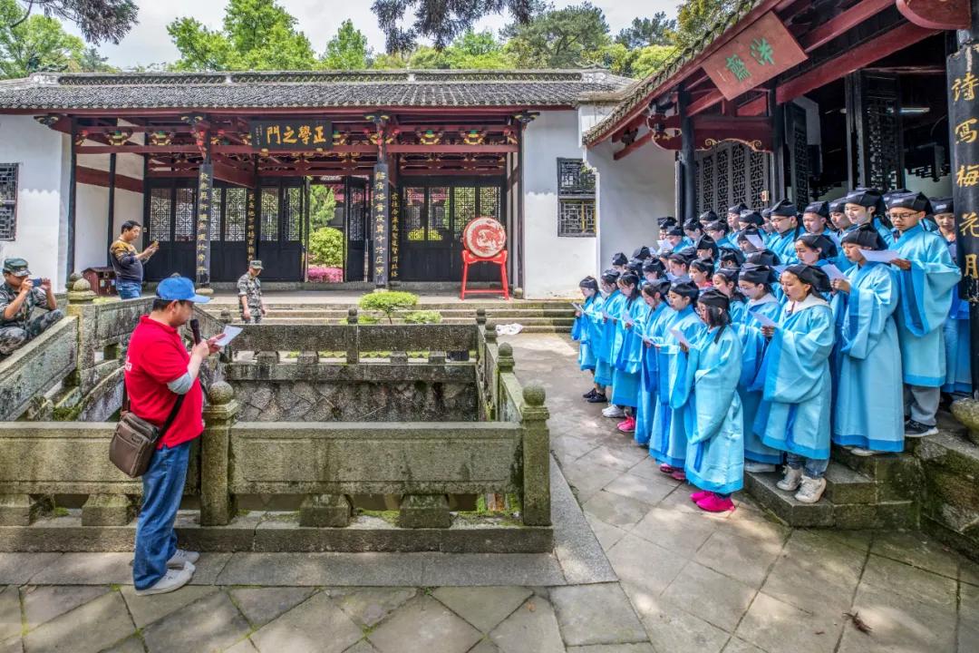 庐山避暑胜地有哪些,庐山避暑别墅推荐