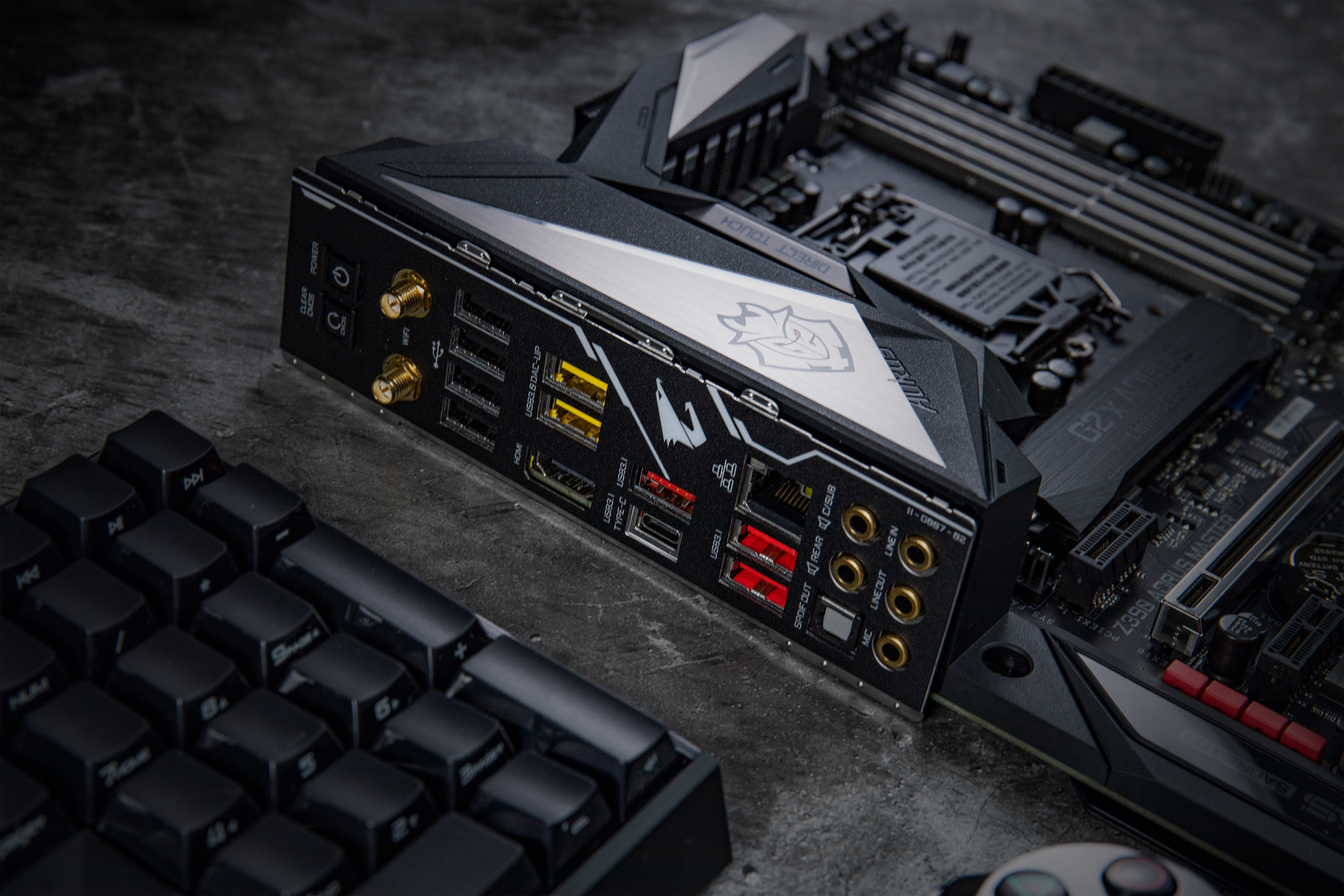 外星人游戏主机值得买吗 (有主机的外星人游戏本)