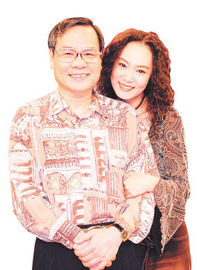 刘雪华比琼瑶大多少,刘雪华琼瑶剧有多成功