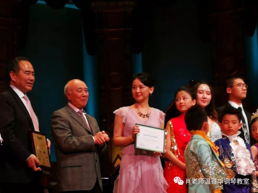 第4届“汇加之夜”温哥华少年钢琴交响音乐会圆满成功！!