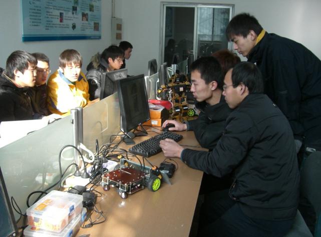 男生大专就业前景最好的专业,什么专业好就业适合男生大专