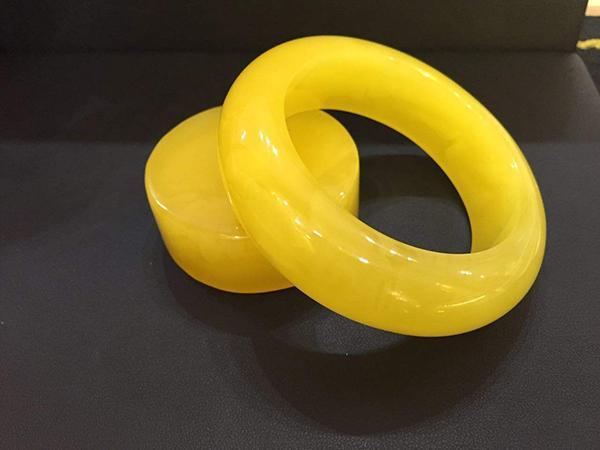 鉴别蜜蜡的最好方法,鉴别真假蜜蜡的最有效方法